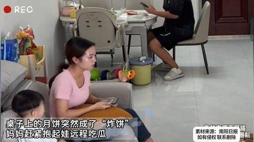 吃瓜直播妈妈敲门,妈妈意外闯入，直播内容引发热议