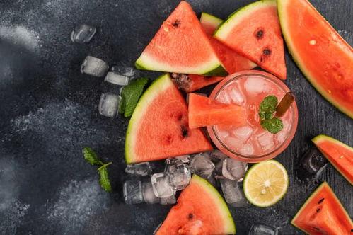 归国吃瓜,揭秘海外留学生归国后的生活百态