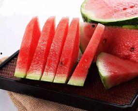 梦到跟同学吃瓜,一场梦中的同学吃瓜盛宴