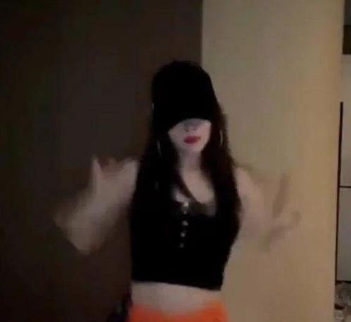 打架吃瓜跳舞视频,打架、吃瓜、跳舞的激情瞬间