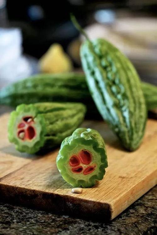 直接吃的凉瓜,直接食用的凉瓜，清爽一夏